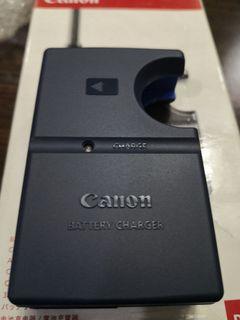 Canon CB 2LSE battery charger