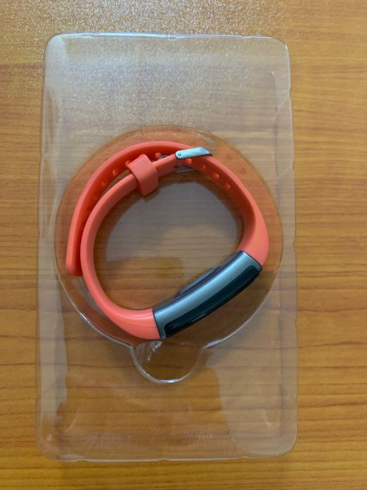 EFOSHM CSeries Fitness Tracker, Mobile Phones & Gadgets, Wearables