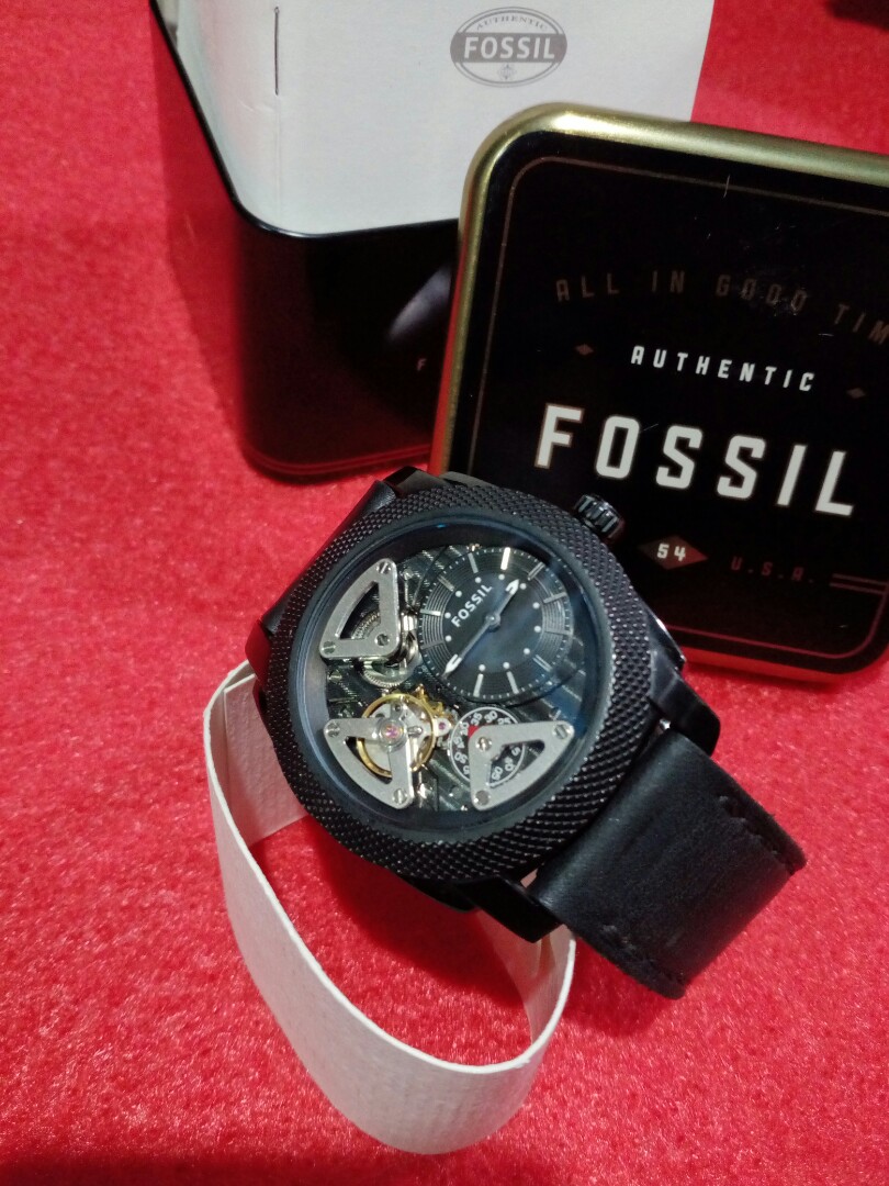 Me1121 fossil top
