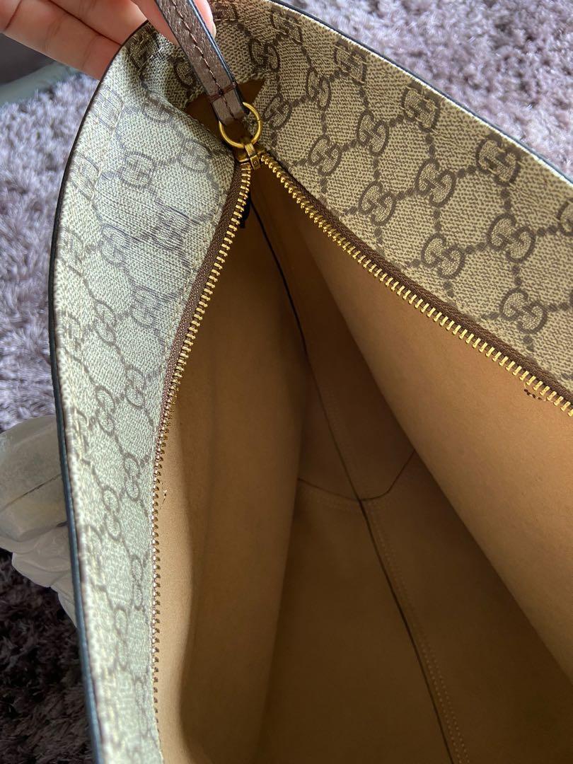 Gucci tote with zipper hotsell