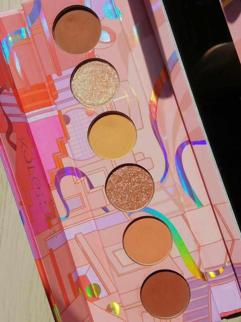 Kaleidos cosmetics store