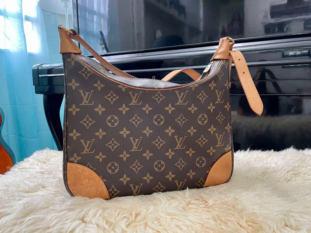 Louis Vuitton - Boulogne size 30, Luxury, Bags & Wallets on Carousell