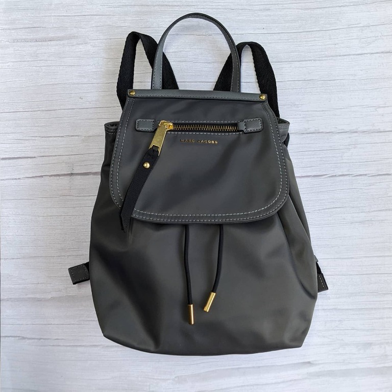 Marc jacobs hot sale trooper bag