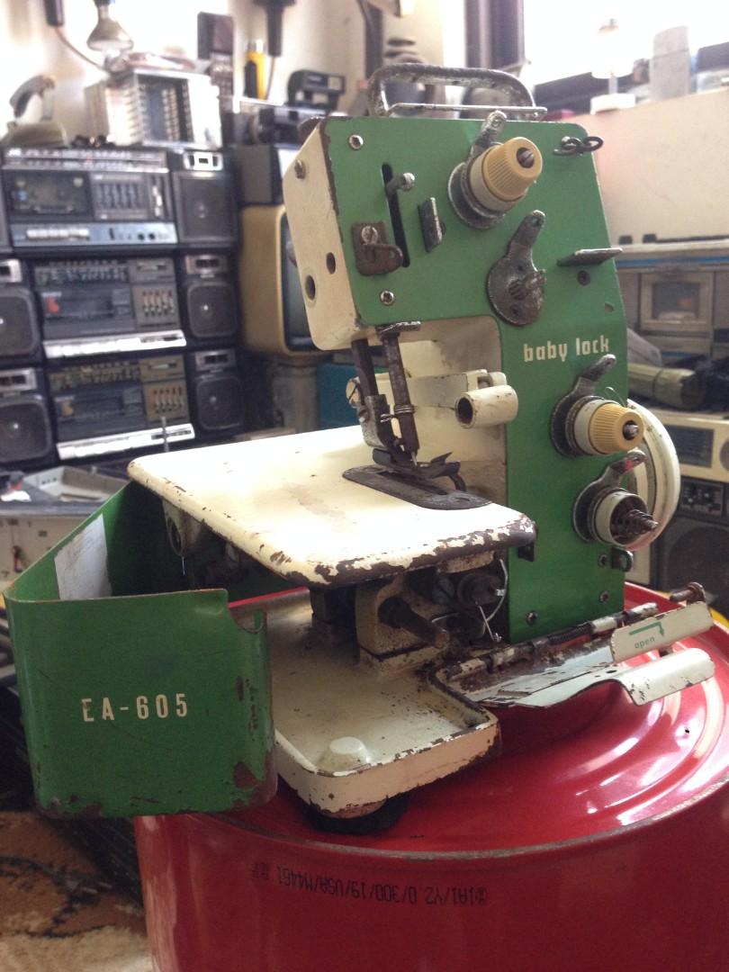 Mesin Jahit Vintage Baby Lock, Antik, Pajangan Di Carousell