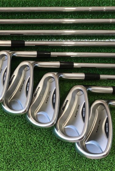 Golf Clubs Mizuno MX-25 Irons, Sports 
