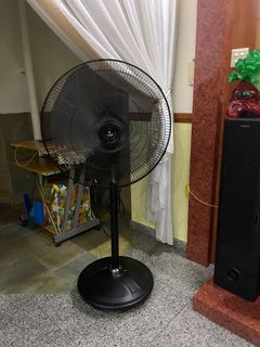 (Category: ) located in . Submitted by bobba.bobi (Listing ID 1070219182, Image 1). Description: .