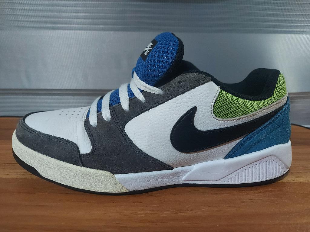 Nike debazer clearance
