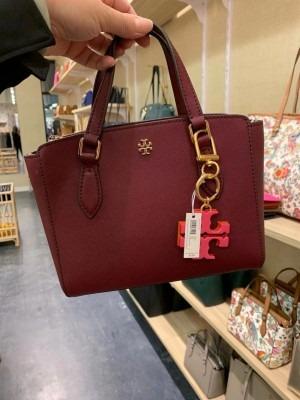 Tory Burch Emerson Leather Bucket Bag In Red