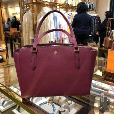 Tory Burch Emerson Small Top Zip Tote, Luxury, Bags & Wallets on Carousell