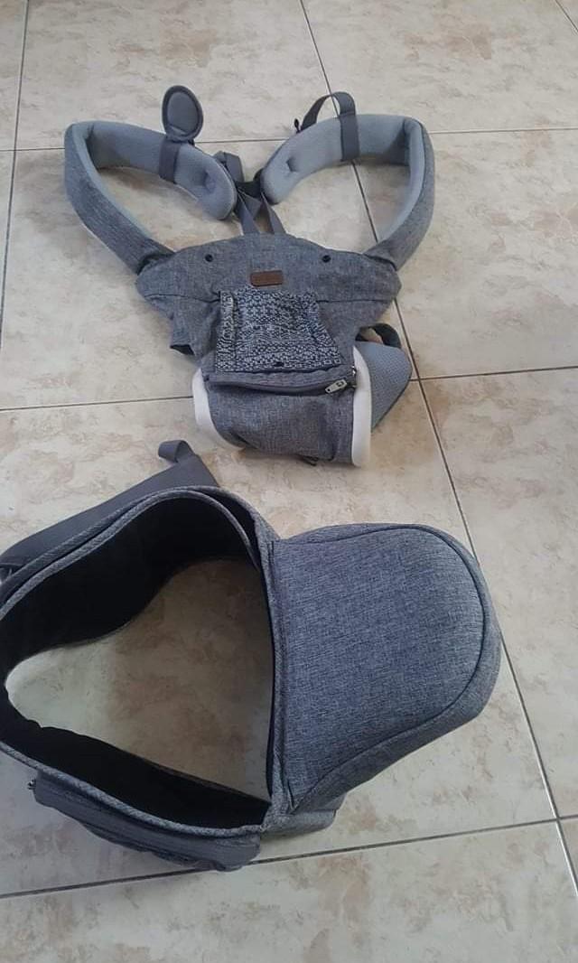 Piccolo Baby Carrier (Category: Carriers & Slings) located in Cainta. Submitted by jgbags (Listing ID 1070107706, Image 2). Description: Piccolo baby carrier Used only a few times VGUC bought in SM RSF: decluttering.