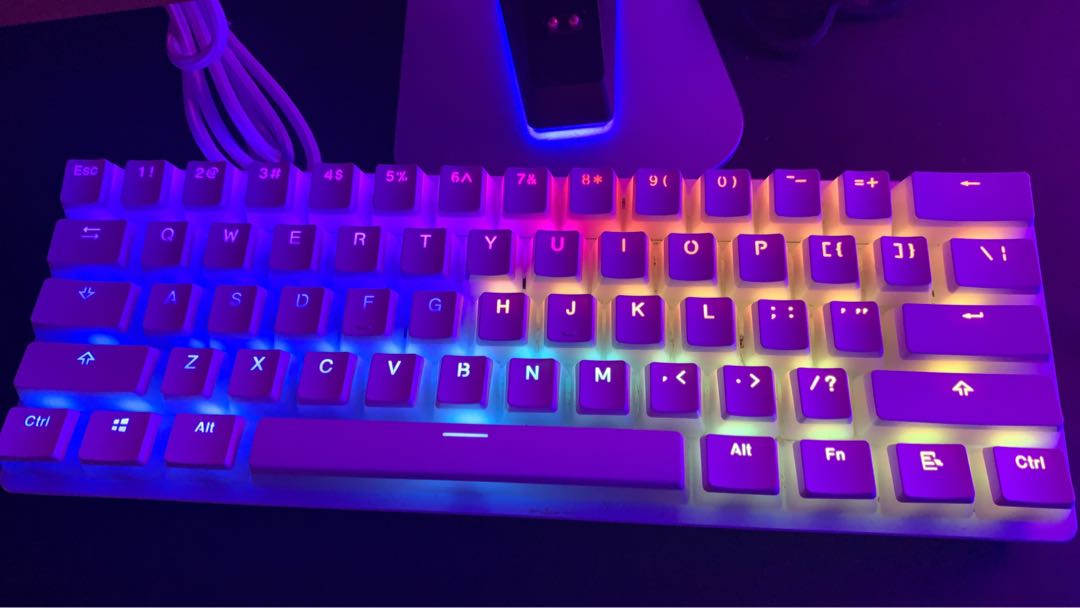 最高級 RAZER レイザー Huntsman Mini JP - Linear Optical Switch RZ03-03390800-R3J1  新入荷 fucoa.cl