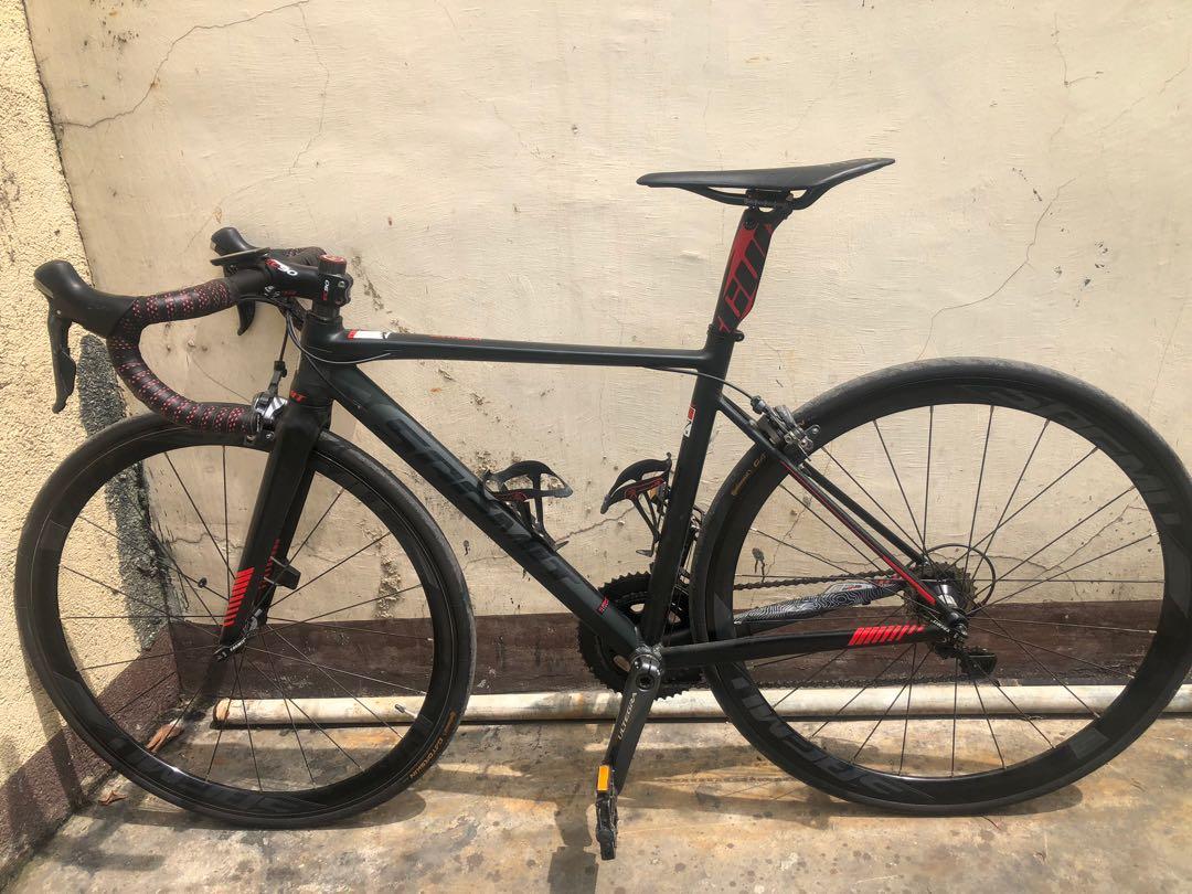 sagmit demone road bike