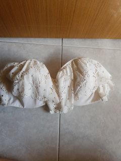 (Category: ) located in . Submitted by pasirrispreloved (Listing ID 1070182553, Image 1). Description: .
