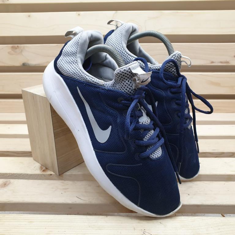 Nike kaishi sales 2.0 navy blue