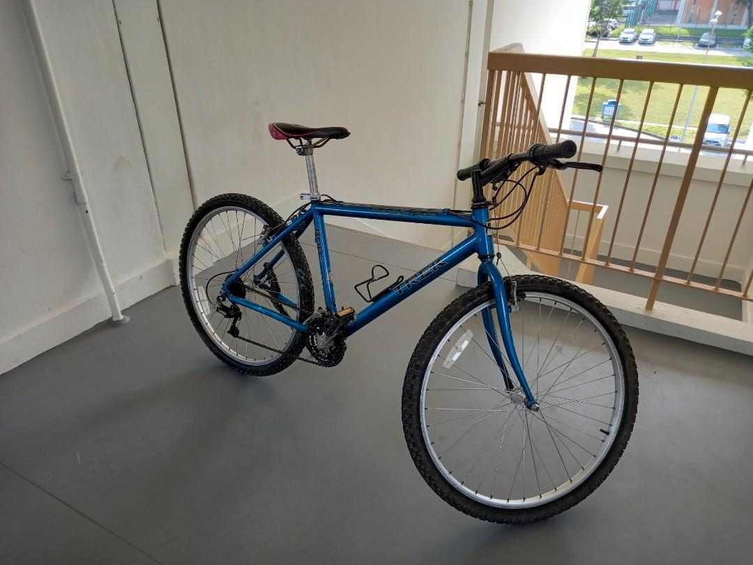 Trek 800 al, Sports Equipment, Bicycles 