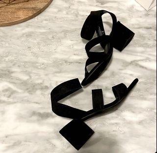 Urban Planet Low Heel