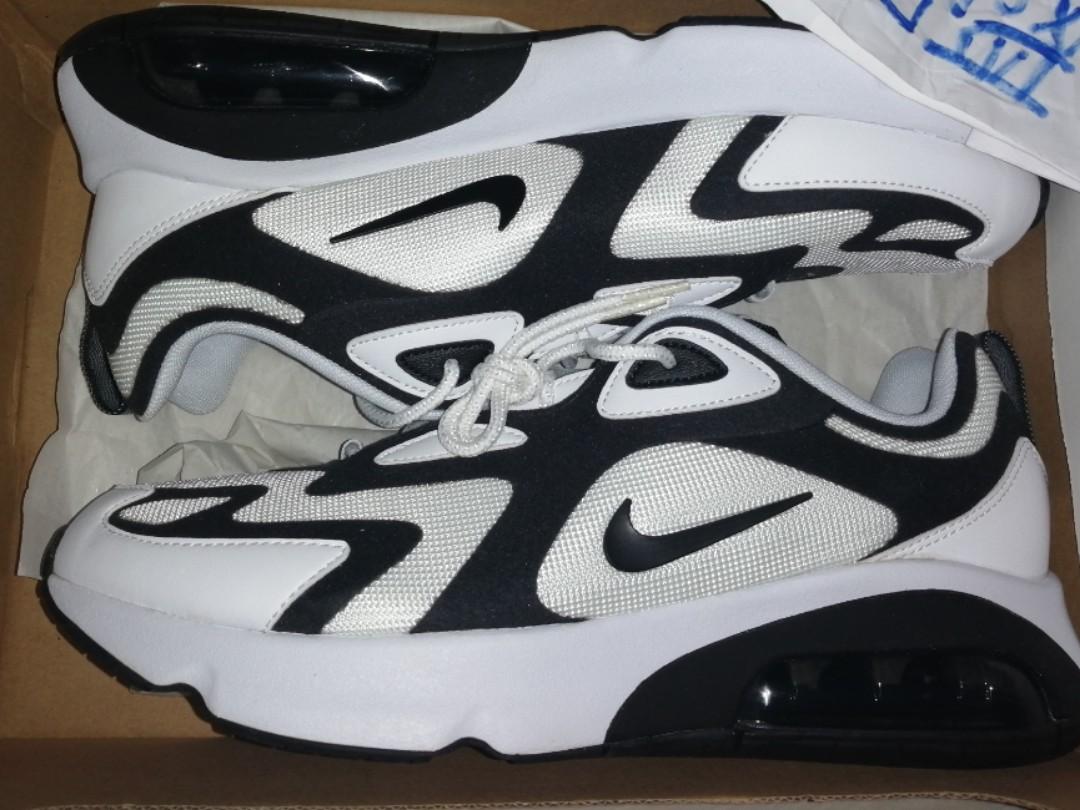 Nike air max top 200 black and white