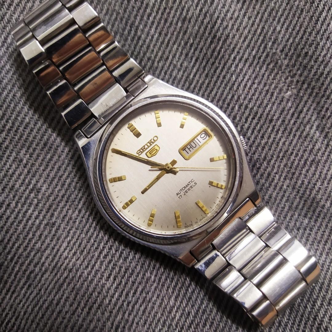 vintage Seiko 7009-3171, Men's Fashion, Watches & Accessories, Watches on  Carousell