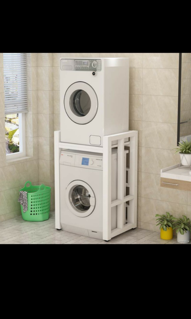 Stacking washing machine and dishwasher clearance