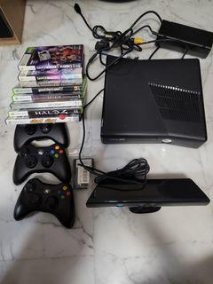 Xbox 360S with Kinect