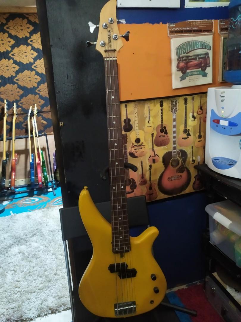 Yama bass guitar, Hobbies & Toys, Music & Media, Musical Instruments on ...