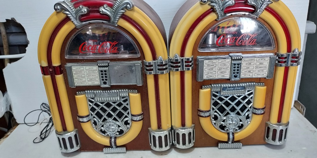懷舊可樂點唱機兩個 古董收藏 古典傢俬 Carousell