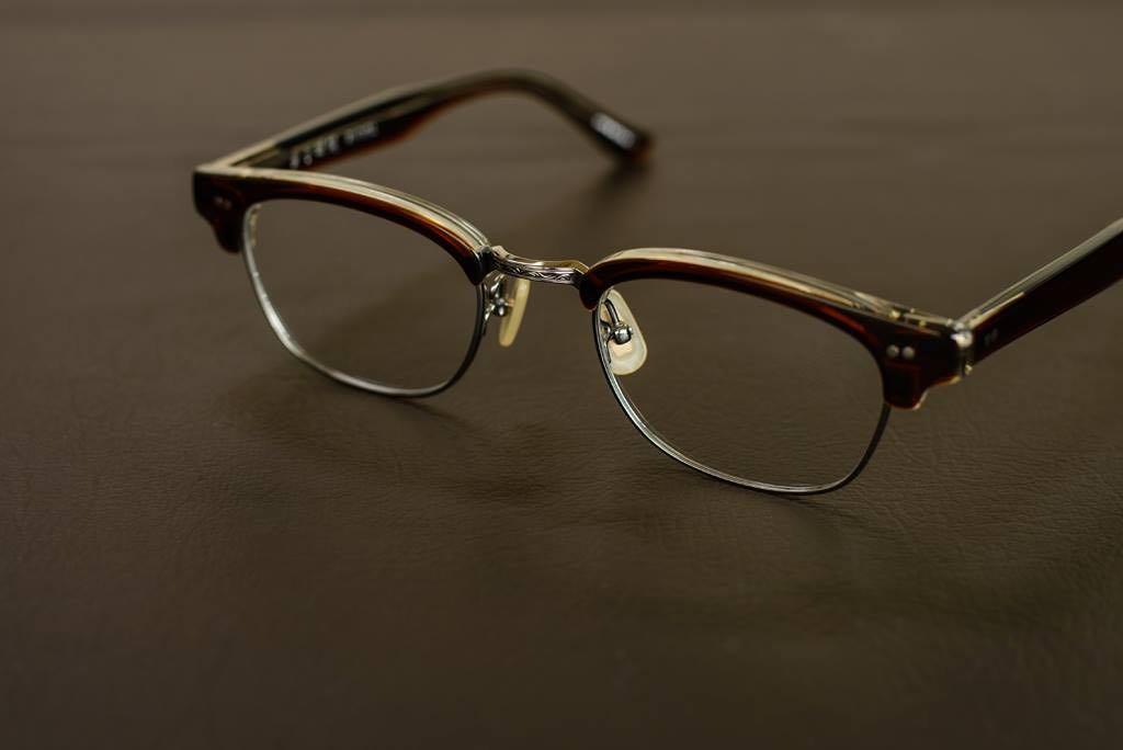 金子眼鏡kv 27 文青品味玳瑁色全新有盒, 男裝, 手錶及配件, 眼鏡 