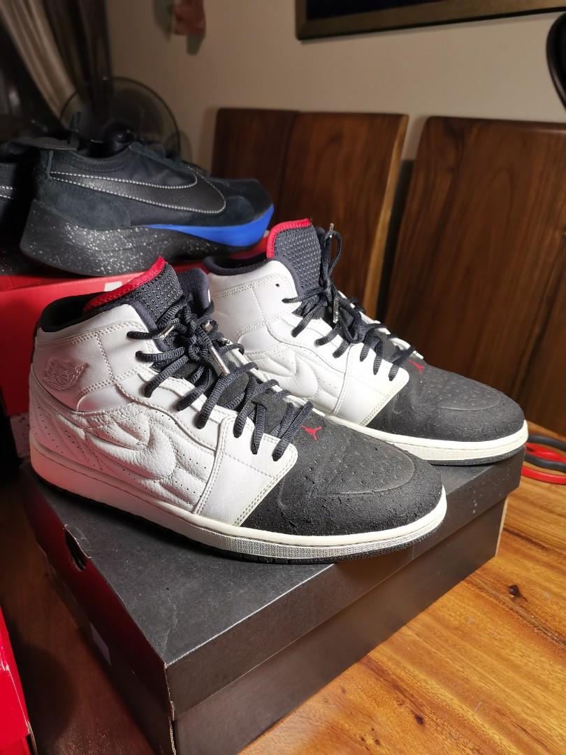 Air jordan 1 retro 99 black toe top