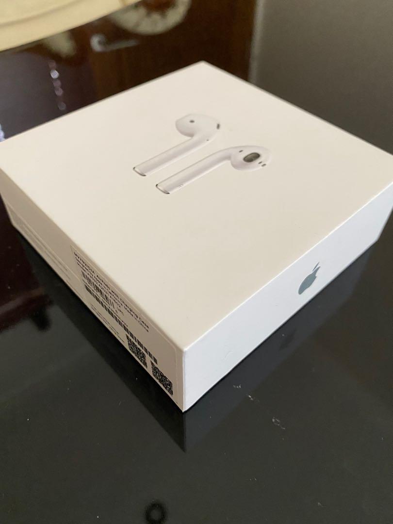 Apple airpods gen 2 original box lengkap, casan belom pernah dipakai,  Elektronik, Lainnya di Carousell