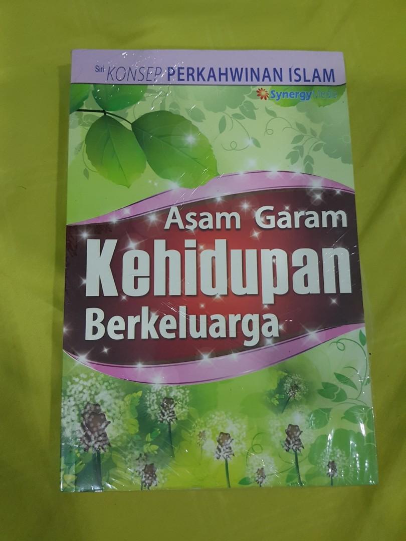 Asam Garam Kehidupan Berkeluarga Books Stationery Books On Carousell