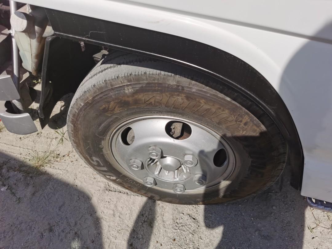 Boom truck Isuzu elf (Category: Heavy Vehicles) located in Manila. Submitted by samansubic (Listing ID 1070477366, Image 3). Description: Boom truck Isuzu elf 4hf1 6 wheelers cash or financing can pay all kinds of Japan Surplus Trucks and heavy equipments Inquiries 09199977999 and 09175820219 viber whatsapp imo ready Messenger saman jayantha Check our available units visit Facebook saman jayantha Website www.subictrucks.com YouTube saman jayantha