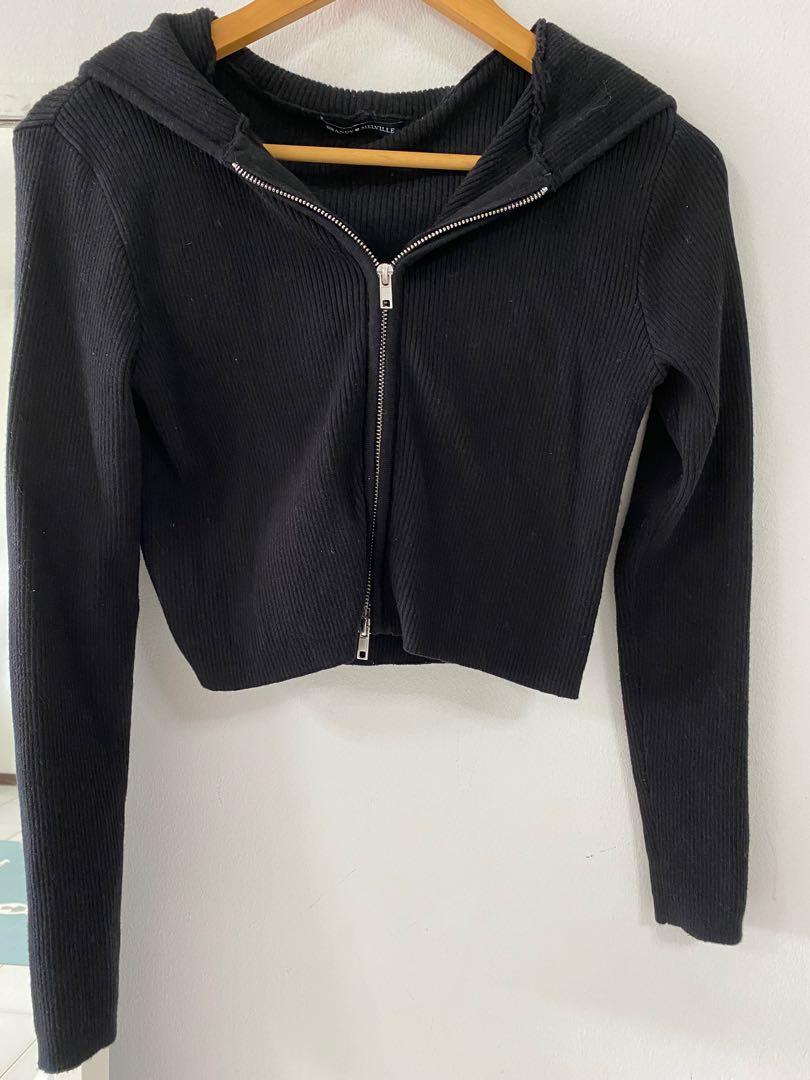 Brandy Melville Arden Crop Hoodie, Women's Fashion, Tops, Other Tops on  Carousell