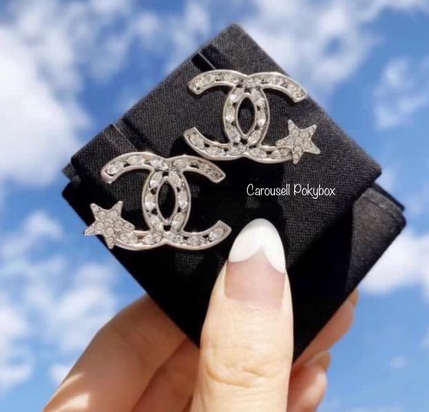 CHANEL 21V Star CC Earrings Women s Fashion Jewelry Organisers