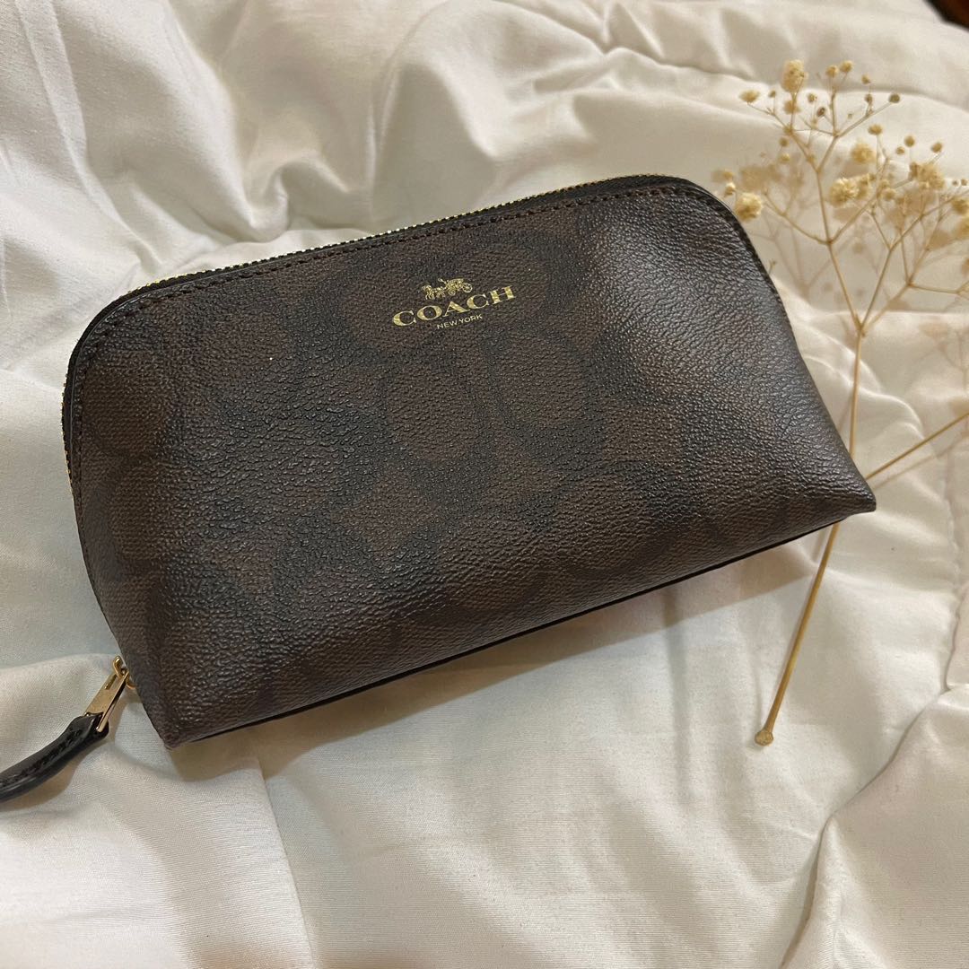 Coach Cosmetic Case 17 Makeup in Signature Canvas Brown Black