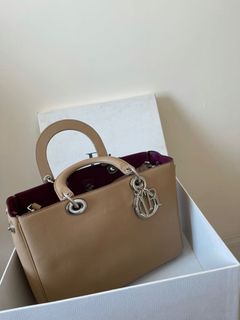 （分類：）位於 。 由 secondhandsstuffs 提交（商品編號 1070341879，圖片 1）。簡介： 。