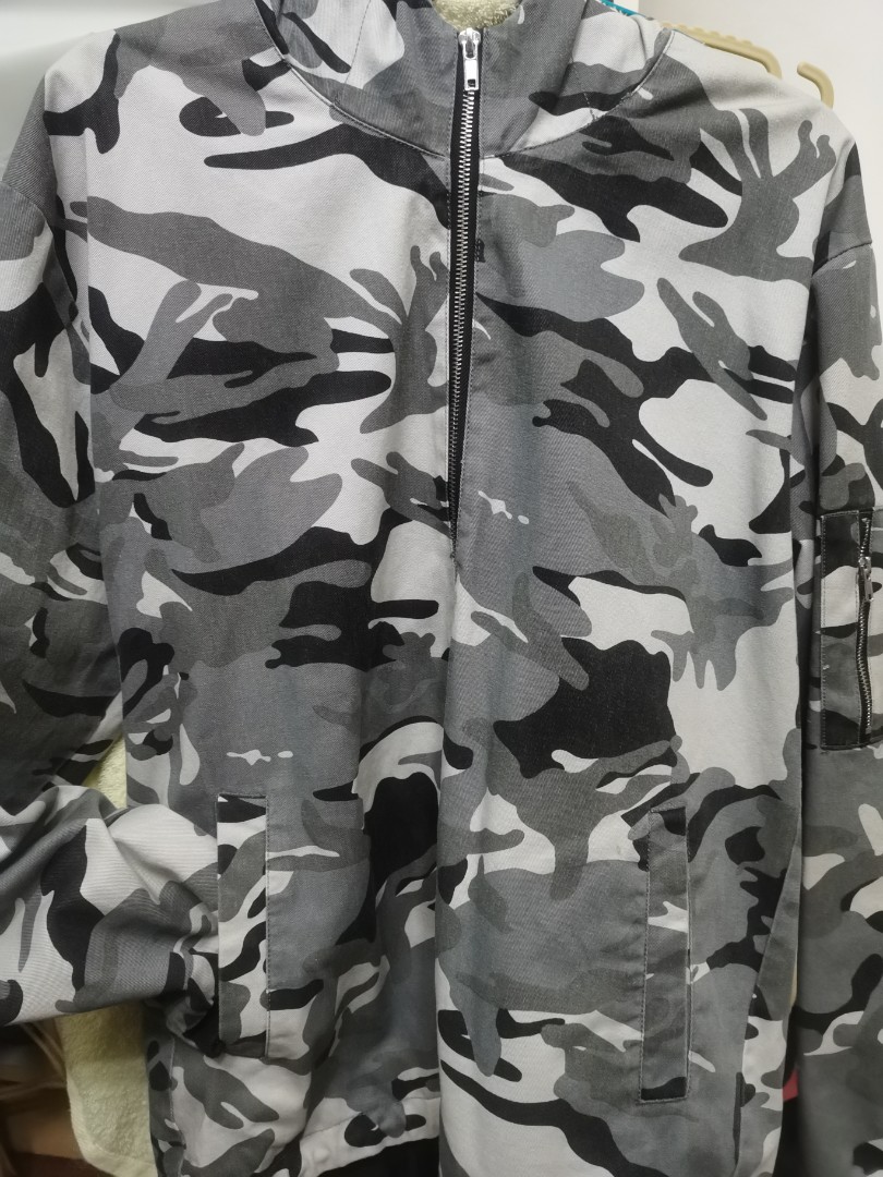 Forever 21 camo jacket mens discount