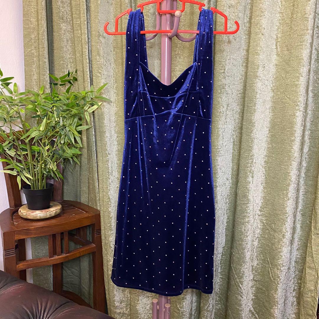 Forever 21 velvet bodycon dress outlet