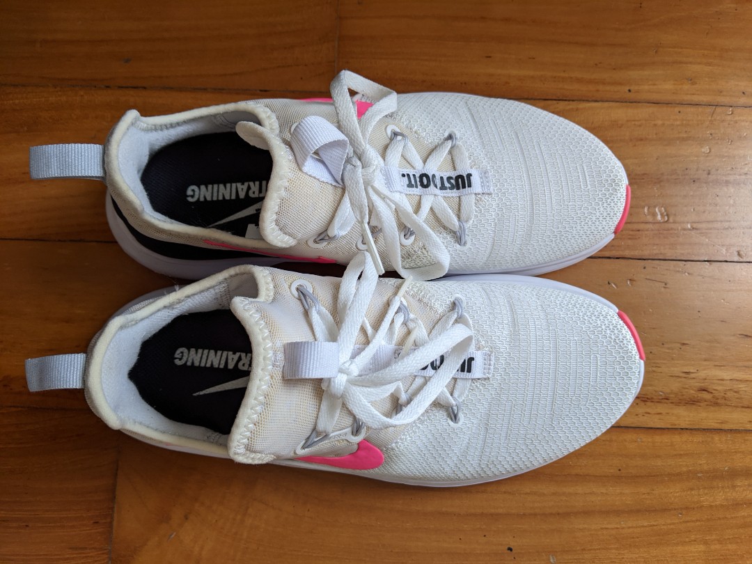 sneakers free shipping