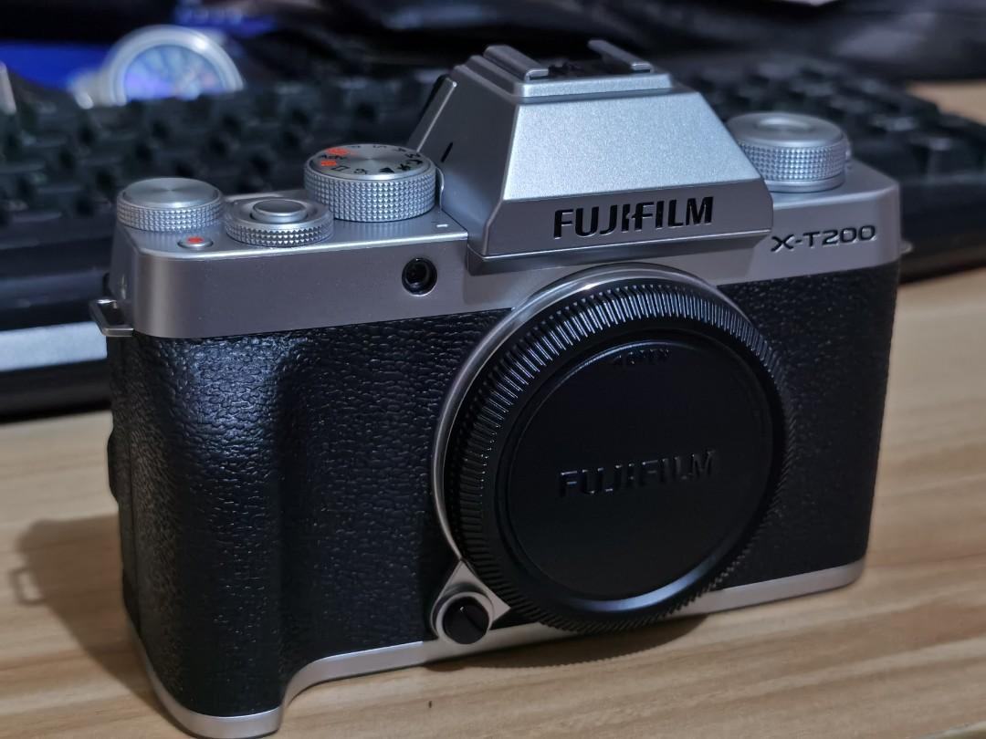 fujifilm xt200 dual lens