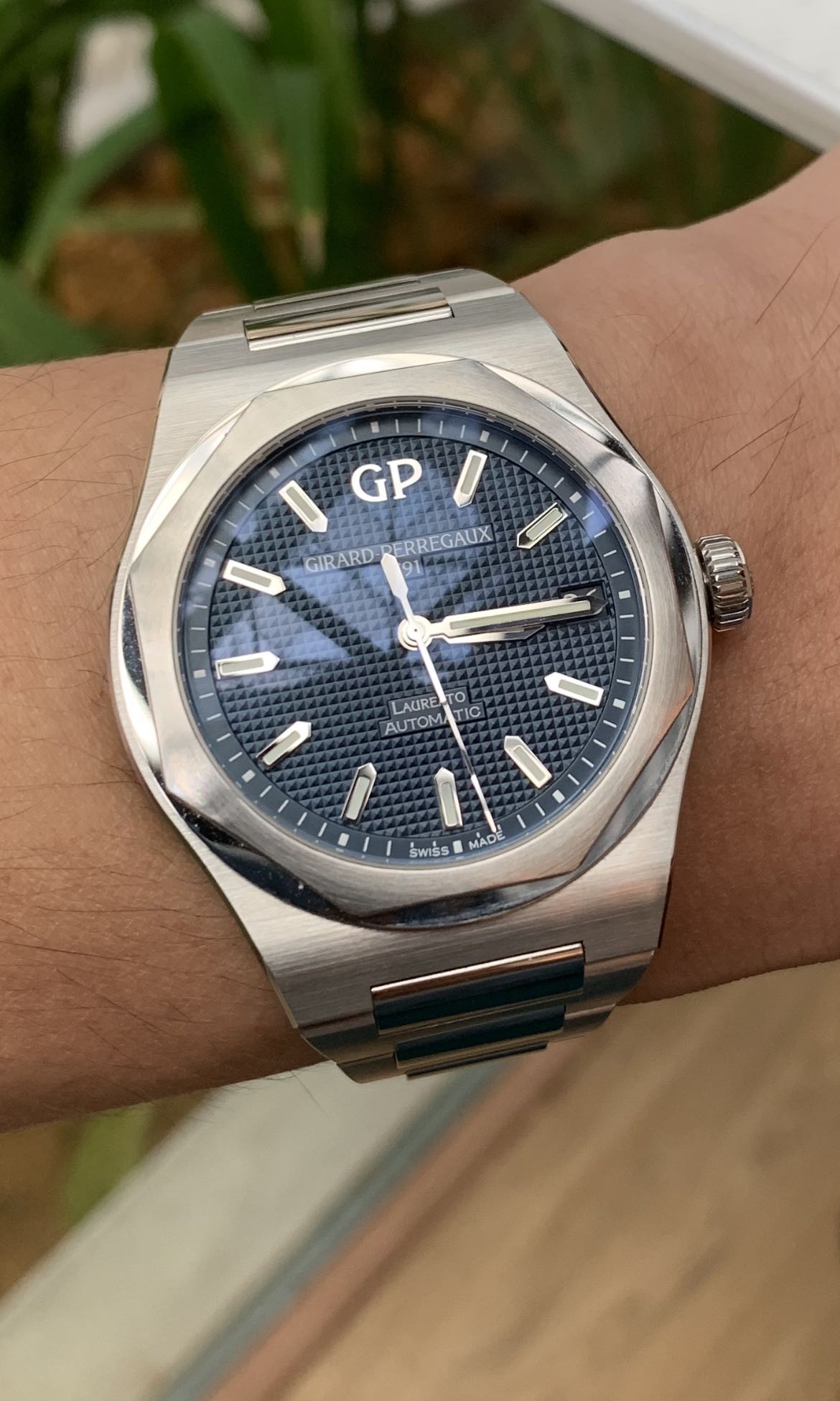 Girard sales perregaux malaysia