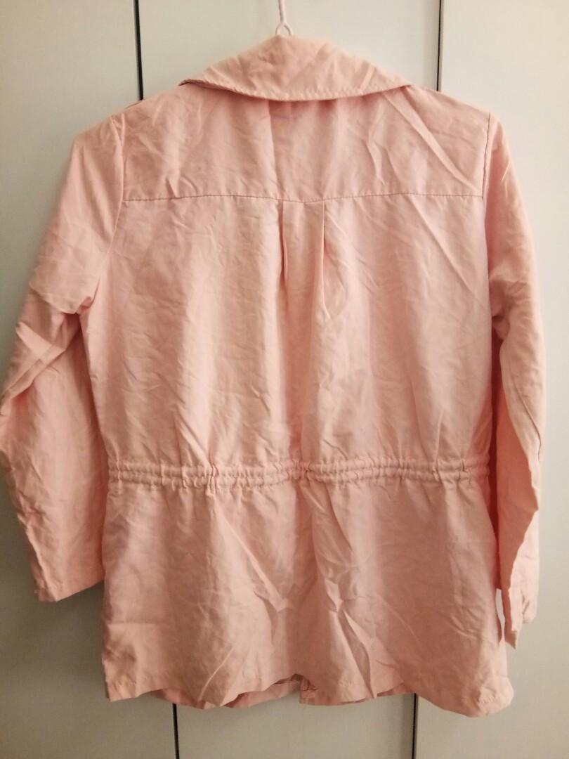 Jacket (Category: Longsleeves) located in Ampang. Submitted by suhamin (Listing ID 1070331179, Image 3). Description: Jacket free size to let go for only RM 8. Dm me to quick purchase. Exclude of postage..
