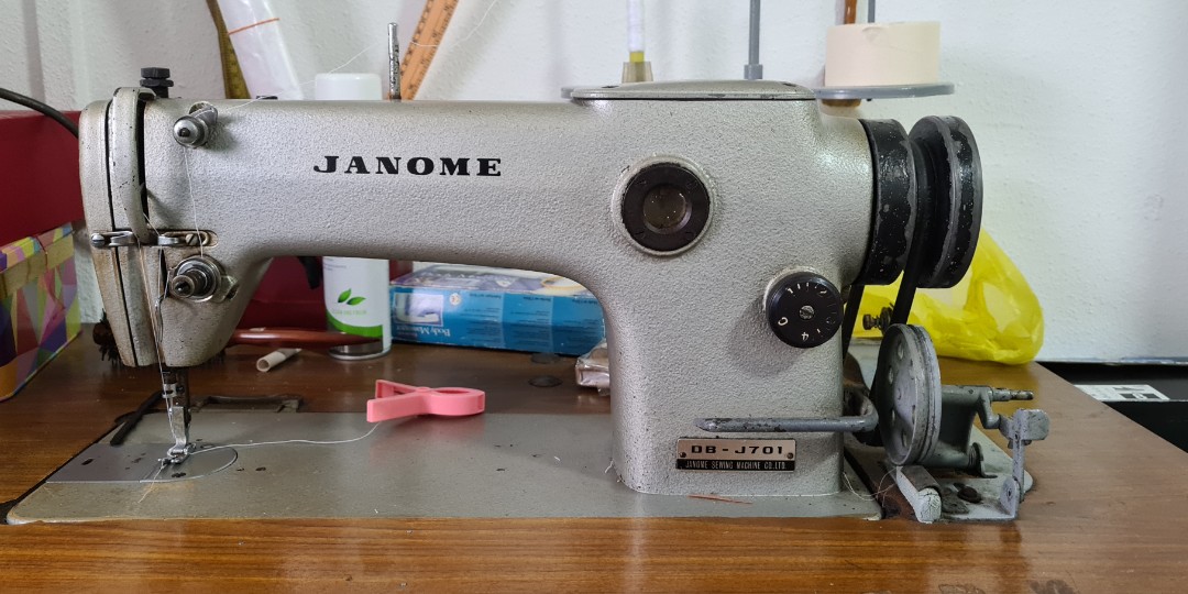Janome industrial sewing machine, Design & Craft, Craft Supplies