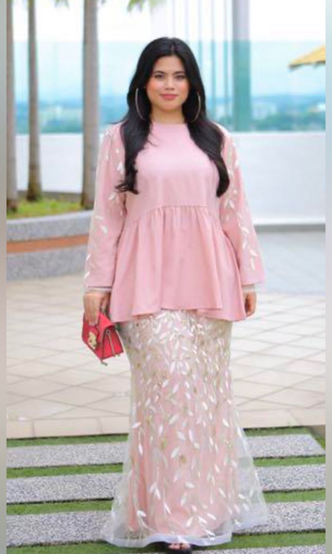 Kurung Raya Plussize Sesuai untuk baju tunang nikah raya dinner