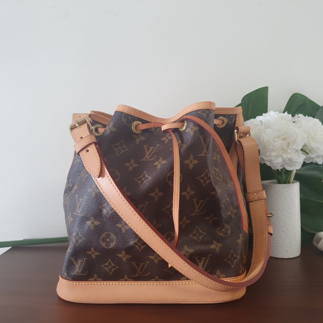 Louis Vuitton Fringed Noe, Luxury, Bags & Wallets on Carousell