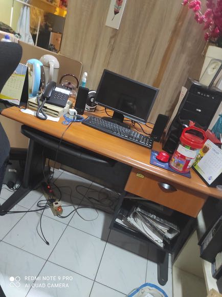 MODENA OFFICE TABLE VVIP DIREKTUR, Perabotan Rumah di Carousell