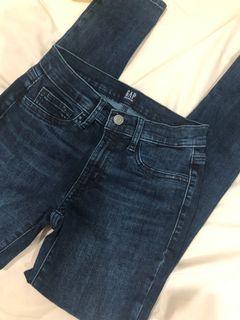 ORI GAP skinny jeans size S NEW never worn