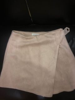 (Category: ) located in . Submitted by traceyyyl (Listing ID 1070394012, Image 1). Description: .