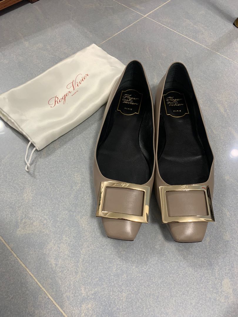 Roger vivier on sale taupe