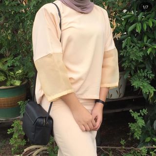 (Category: ) located in . Submitted by shakuraaa (Listing ID 1070377127, Image 1). Description: .