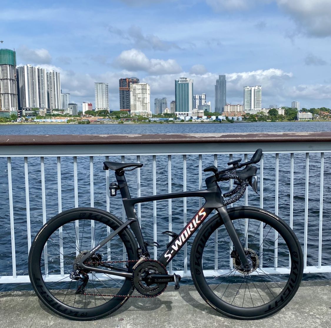 Specialized sales venge 52